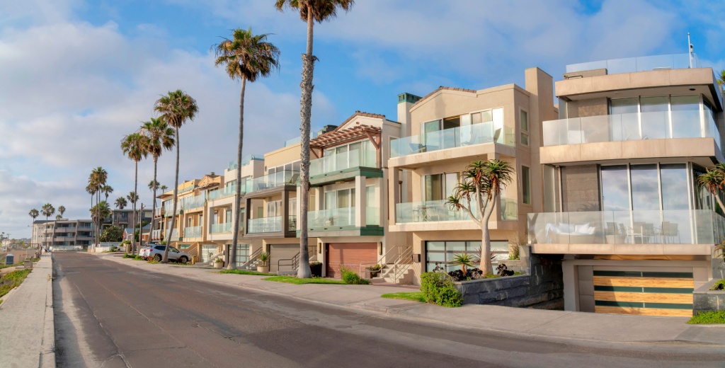 La Jolla Contemporary Luxury Villa with Paved Driveway and Ocean View Potential.jpg